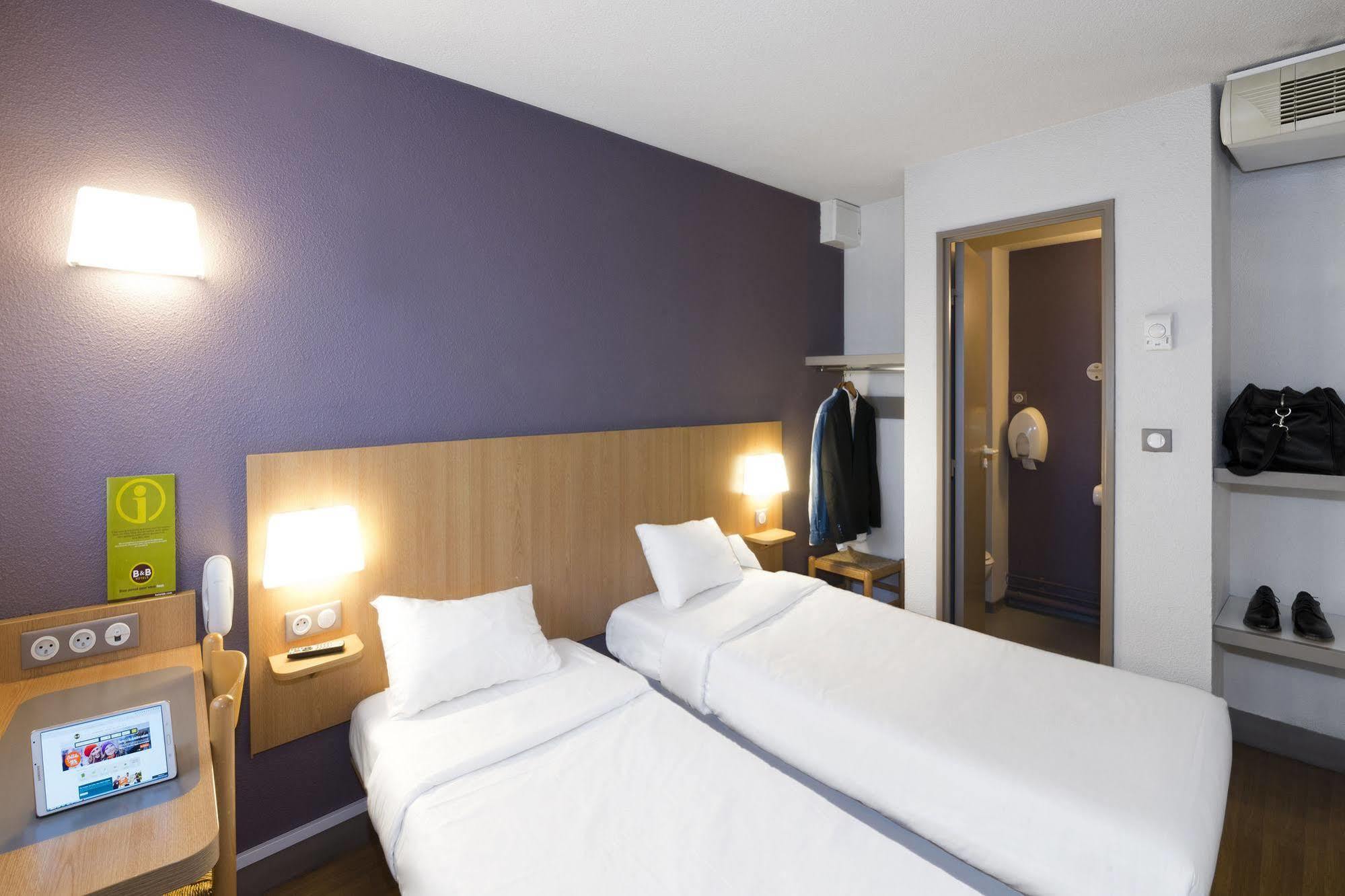 B&B Hotel Laval Change Exterior foto